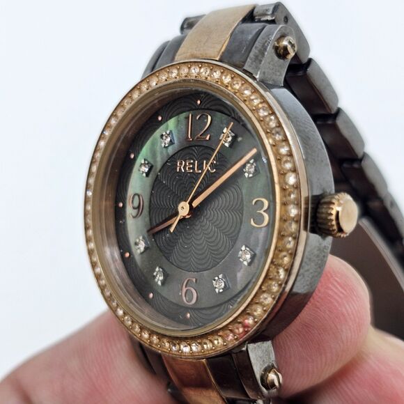 Relic Women's Watch 32MM Multicolor Dial Gold Black Bracelet 5.5" New Battery - Picture 4 of 12